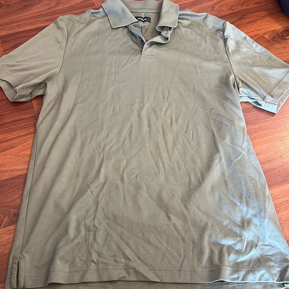 Men’s small polo shirt